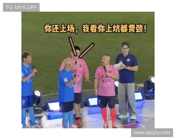 足球明星亲自赠送球迷球衣传递温暖与激情的感人瞬间 足球明星亲自赠送球迷球衣传递温暖与激情的感人瞬间